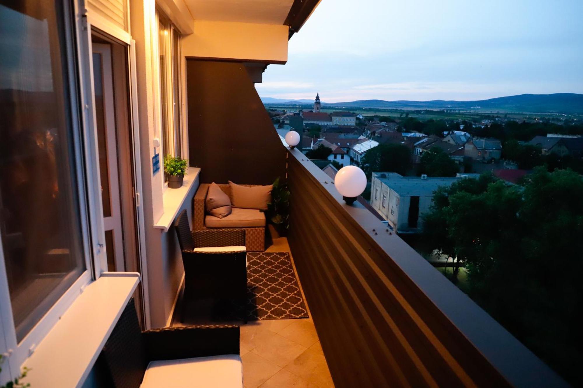 Ueveghid Apartman Sátoraljaújhely Exterior foto